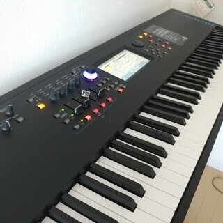 YAMAHA　MODX8