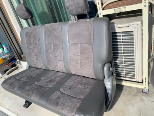 ハイエース200系　S-GL セカンドシート