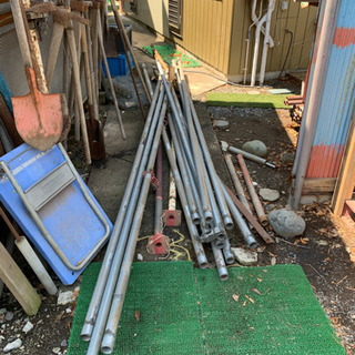 単管パイプ　クランプ付きの画像