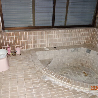 （売却済）【中古別荘・4LLDDKK（温泉付）】450万円 - 不動産売買（マンション/一戸建て）