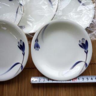 MOMOYAMAのお皿　5枚　未使用の画像