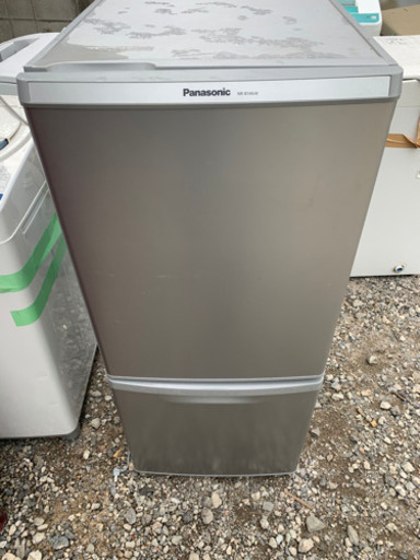 Panasonic ノンフロン冷凍冷蔵庫　NR-B146W-S 2ドア