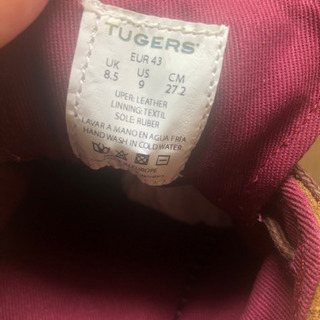 【値下げ】スペインブランド　Tugers スウェード靴の画像