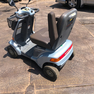 スズキ　セニアカー　電動車いすの画像