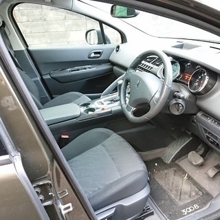 23年式プジョー3008　おしゃれなカラーです。車両交換可の画像