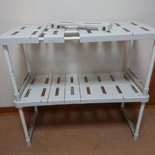 プラスチック棚の画像