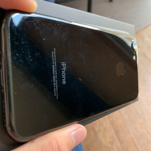 iPhone 7 Jet Black 32 GB docomo