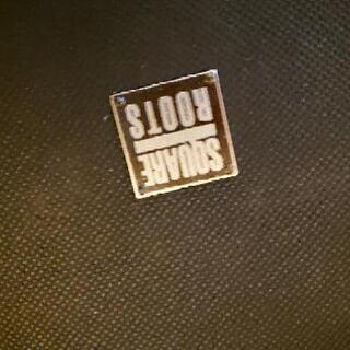 square roots soli chairの画像