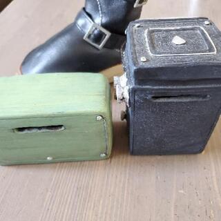 置物貯金箱　ブーツ型メガネケースの画像