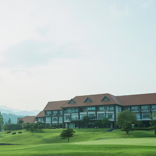 フロント事務/年齢・経験不問/賞与年2回　榊原温泉ゴルフ倶楽部の画像