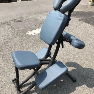 マッサージチェアー