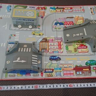 トミカ ハンディ立体マップの画像