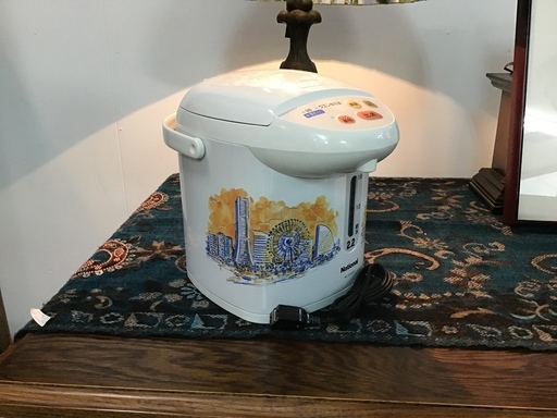 ◎National NC-EFE22横浜風景デザイン　電子ポット　美品！！