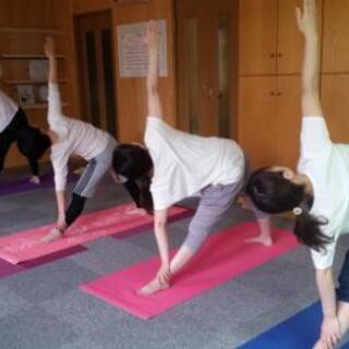 ✨ヨガサークル　サリーシャ✨　