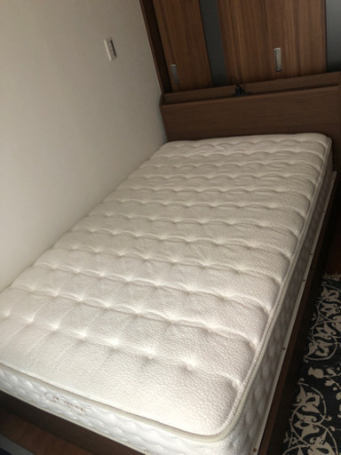 ニトリ セミダブルベット・マットレス お譲り先決まりました