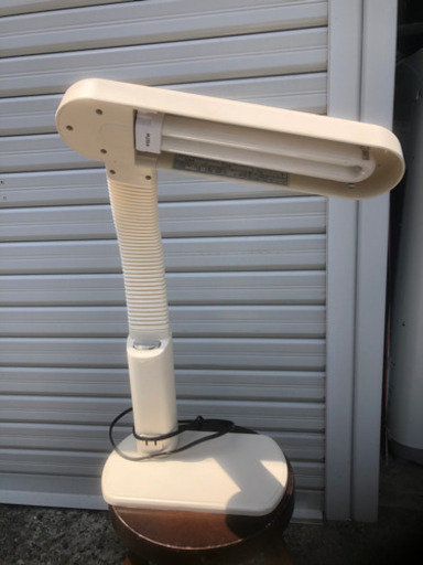 白ナイトランプ