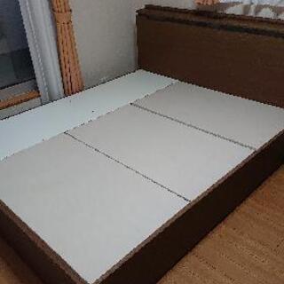 お取引中☆ニトリ☆クイーンサイズベッド♪引出し2杯つき