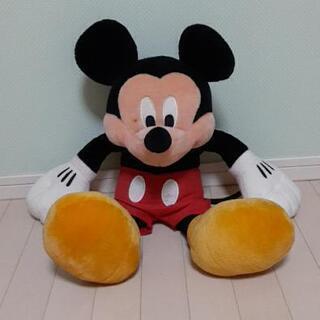 ミッキーマウスぬいぐるみ