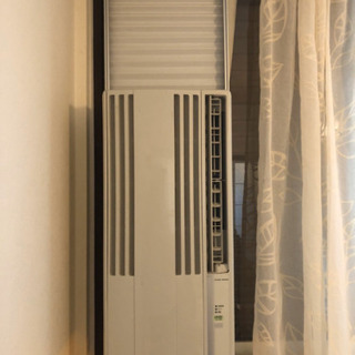 窓用エアコン。