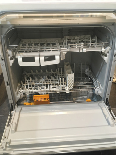 パナソニック　食器洗い乾燥機　NP-TR8　Panasonic