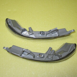 プリウス30系後期　プリウスα　純正ドアミラーウインカー　左右セット美品　※発送は要相談の画像