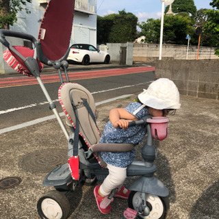 子供用三輪車。使用感かなりあり