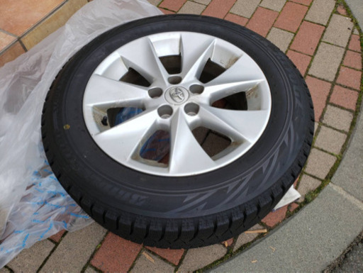 ヴェルファイア純正ホイールスタットレスタイヤ