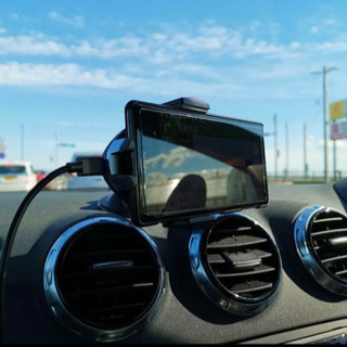 車載充電スマホスタンドの画像