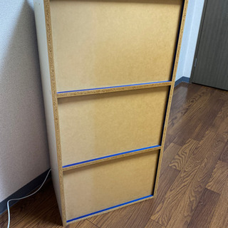 カラーボックス　3段の画像