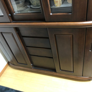 食器棚（木製）／ 本棚・収納棚としてもいかがですかの画像
