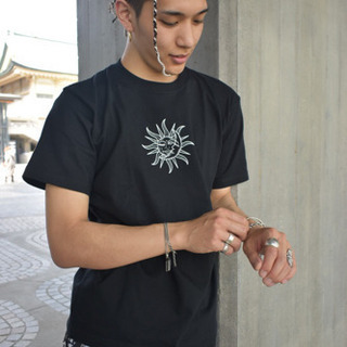 tattoo designer designファッション服　 Tシャツ　新品の画像