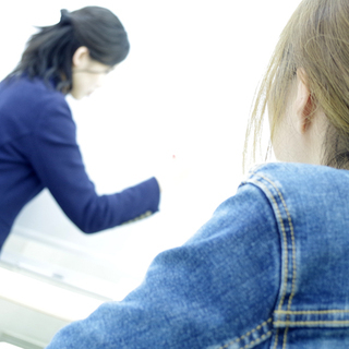 オンライン英会話レッスンのモニター募集しています