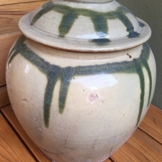 中古　古い壺　梅干し壺　蓋つき壺　ツボ　スカーレット　の画像
