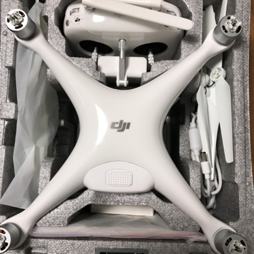 ラジコン DJI Phantom 4  advanced