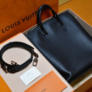 LOUIS VUITTON アントン･トート タイガの画像