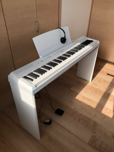 ほぼ未使用　YAMAHA P115 17年製 付属品あり
