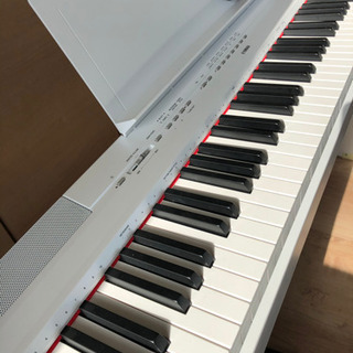 ほぼ未使用　YAMAHA P115 17年製 付属品ありの画像