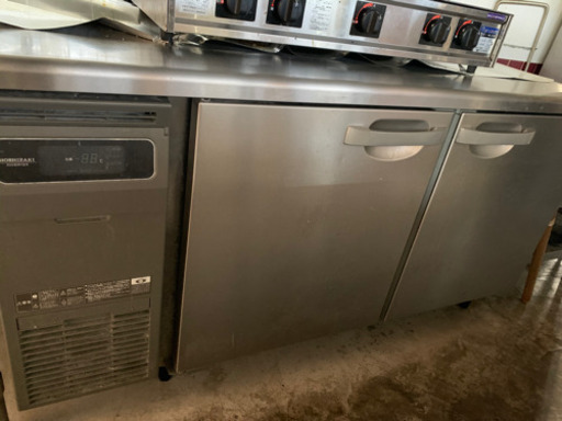 業務用台下冷蔵庫