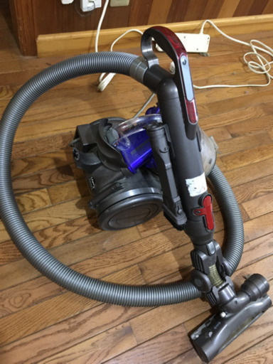 (取り引き成立済) ダイソン　掃除機