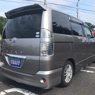 ★売約★平成17年ヴォクシー　車検2年付き！両側電動スライドドア！ナビTVバックモニター！後席モニター！コミコミ金額！の画像