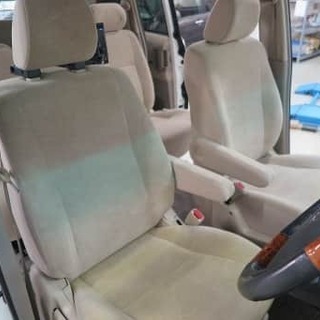 8人乗りファミリーカーと言えばノア！家族に嬉しい後席モニタ、電動...