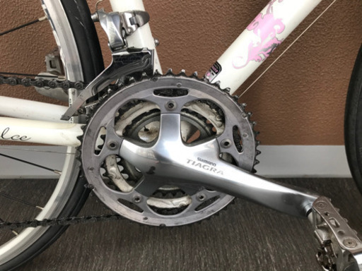 女性ライダー用 Specialized ロードバイク（160-168cm対象）