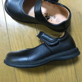 美品　子供用フォーマル靴の画像