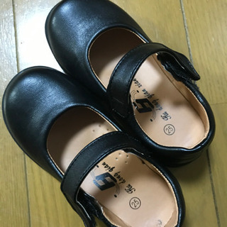 美品　子供用フォーマル靴の画像