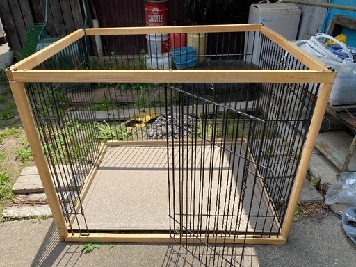 犬ゲージ大２つあります