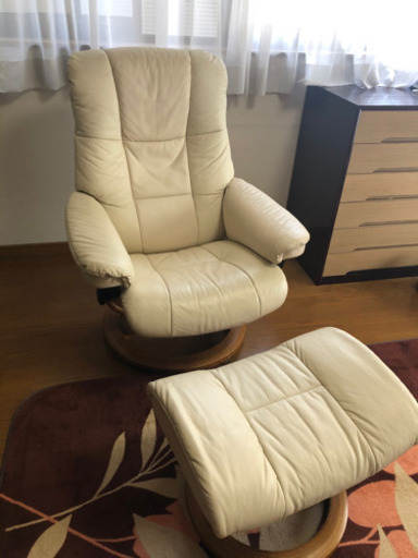 エコーネス　ストレスレスチェア　オットマン