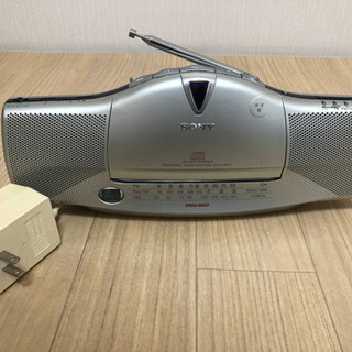部品取りに　小型ラジオCDプレーヤー