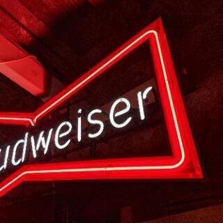 【売約済み】　Budweiser バドワイザー　ネオン管　ネオン　看板　ビルボード　ビンテージ　検　usa輸入品　アメリカ　アメリカン　カジュアル　ショップ　バー　インテリア　スイッチ　オン　オフ　の画像