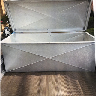 車載用工具箱の画像