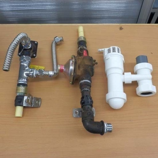 小型電気温水器 イナックス ゆプラス EHPN-CA6S1 ジャンク品 INAX ペイペイ対応 札幌市西区西野